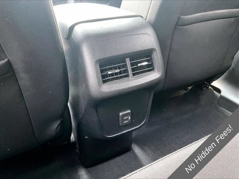 Used 2019 Chevrolet Equinox LT AWD/4WD image 25