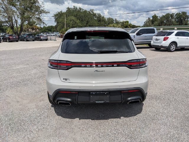 Used 2023 Porsche Macan Turbo AWD/4WD image 5