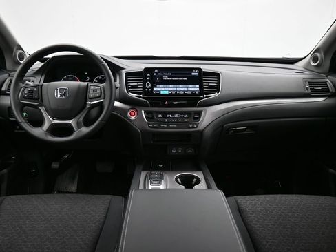 Used 2024 Honda Ridgeline Sport image 42