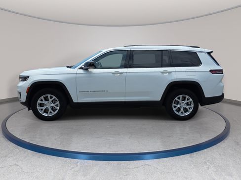 Certified 2023 Jeep Grand Cherokee L Limited w/ Luxury Tech Group II AWD/4WD image 8