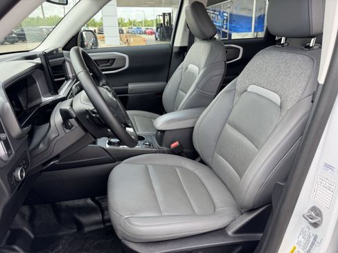 Used 2025 Ford Bronco Sport Badlands AWD/4WD image 28