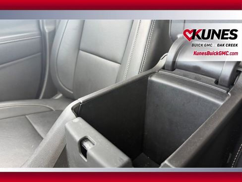 Used 2023 GMC Acadia SLT w/ Preferred Package AWD/4WD image 24