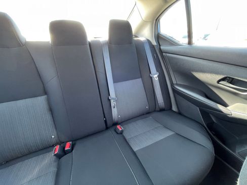 Used 2025 Nissan Sentra SV image 35