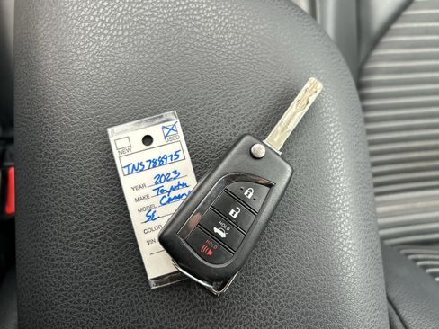 Certified 2023 Toyota Camry SE image 31