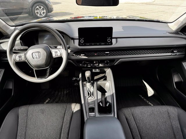 Certified 2025 Honda Accord SE image 13