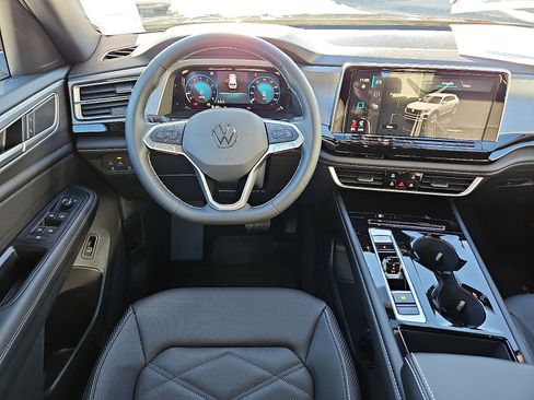 New 2026 Volkswagen Atlas Cross Sport SE image 8