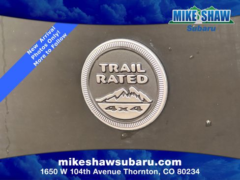 Used 2018 Jeep Wrangler Unlimited Sahara w/ Connectivity Group image 22