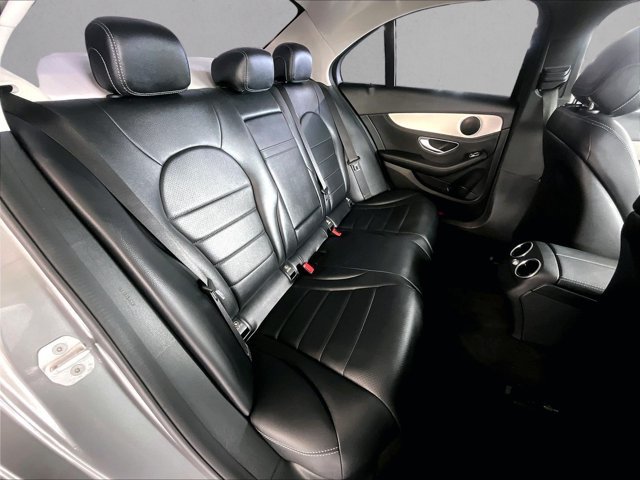 Used 2016 Mercedes-Benz C 300 Sedan image 27