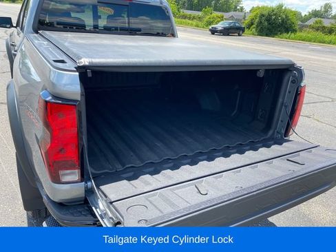 Certified 2024 Chevrolet Colorado Trail Boss w/ Technology Package AWD/4WD image 21
