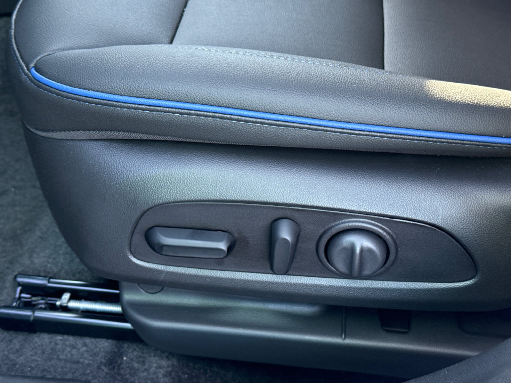 New 2026 Buick Envista Sport Touring w/ Convenience I Package FWD image 16