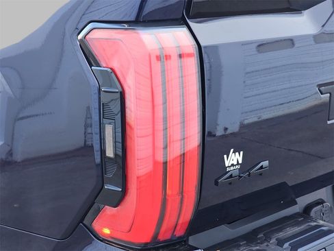 Used 2023 Toyota Tundra Platinum image 39