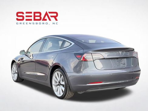Used 2018 Tesla Model 3 Mid Range RWD image 9