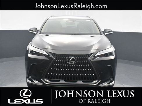 Certified 2023 Lexus NX 250 FWD w/ Towing Package (2000 Lbs) image 4