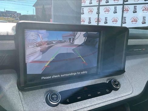 Used 2024 Ford Maverick XLT w/ XLT Luxury Package image 12