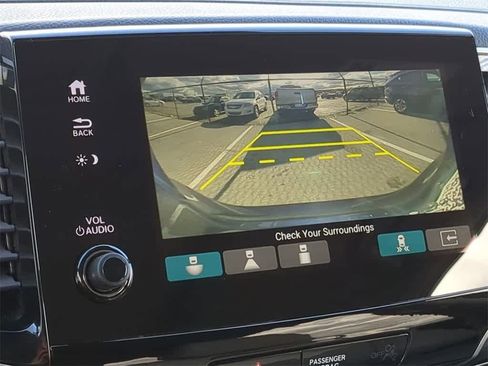 Used 2020 Honda Pilot Touring image 32