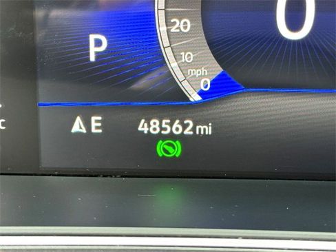 Certified 2024 Volkswagen Tiguan SE image 19