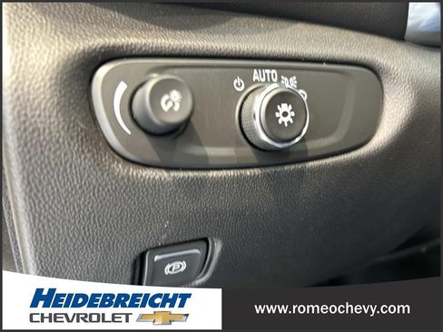 Used 2024 Chevrolet Blazer LT w/ Convenience Package AWD/4WD image 29