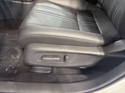 New 2026 Honda HR-V EX-L image 28