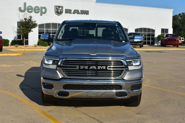 Used 2022 RAM 1500 Laramie AWD/4WD image 2