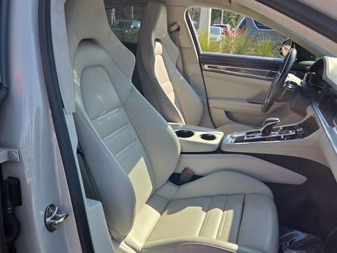 Used 2017 Porsche Panamera Turbo AWD/4WD image 17