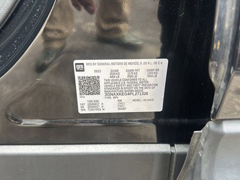 Used 2023 Chevrolet Equinox LT FWD image 49
