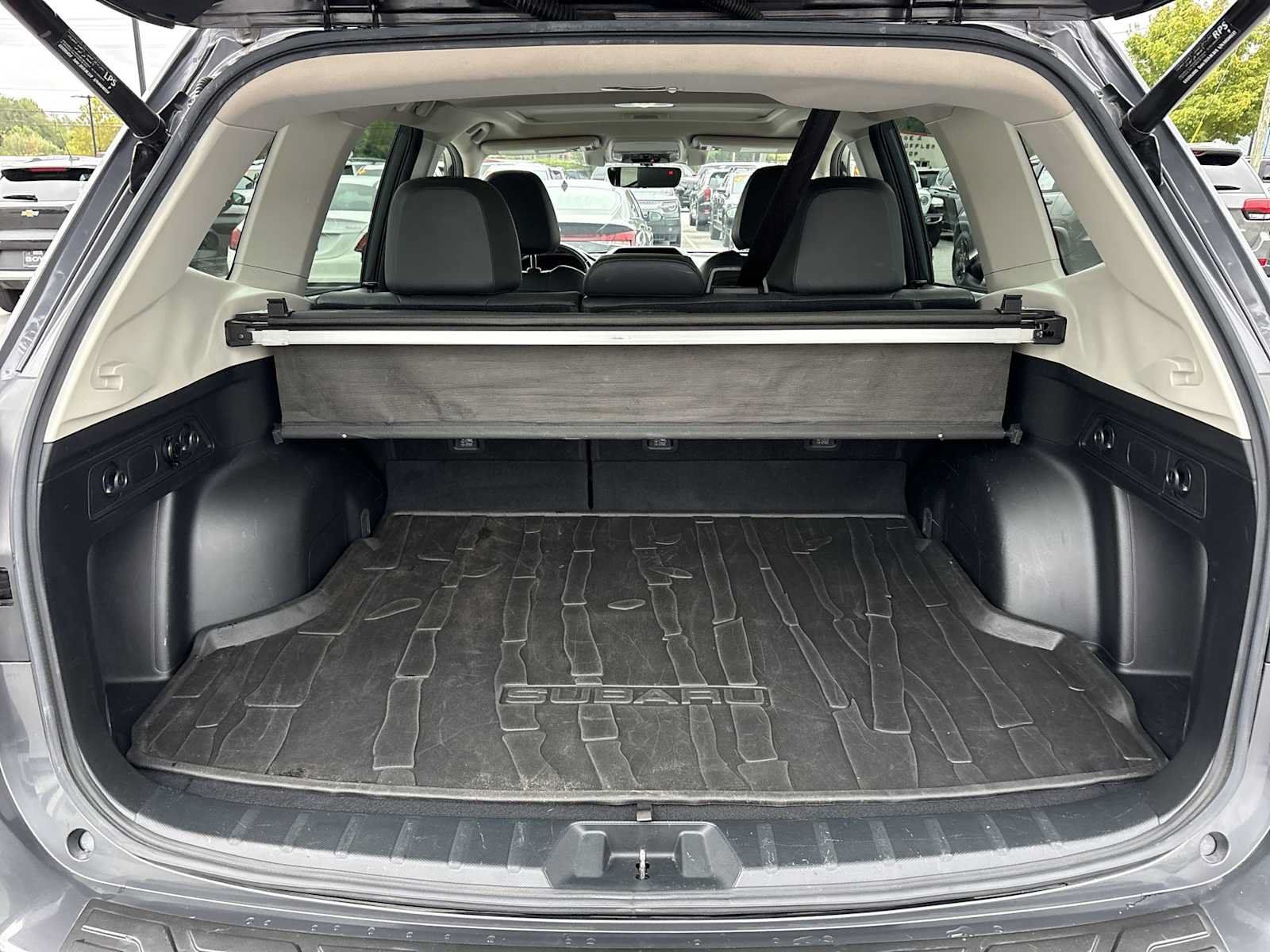 Used 2020 Subaru Forester Limited w/ Popular Package #3 AWD/4WD image 25