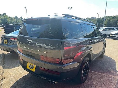 Used 2025 Hyundai Santa Fe SEL image 7