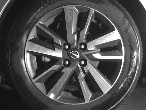 Used 2025 Nissan Versa SV image 12