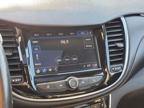 Used 2018 Chevrolet Trax Premier image 24