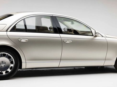Used 2004 Maybach 57 RWD image 31