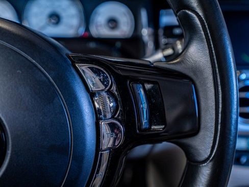 Used 2018 Rolls-Royce Wraith image 39