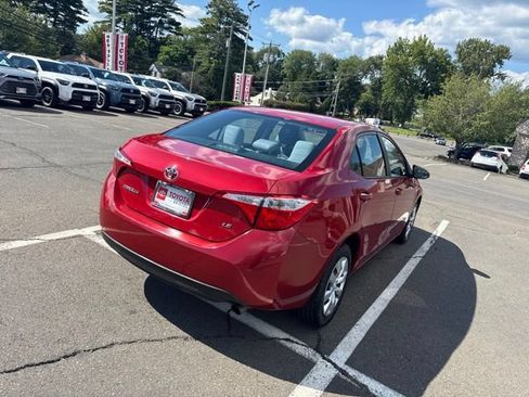 Used 2016 Toyota Corolla LE FWD image 7