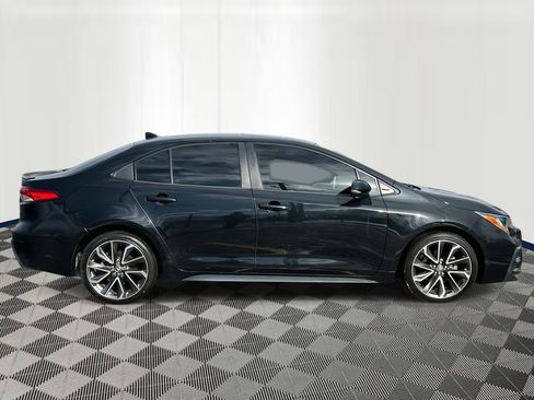 Used 2020 Toyota Corolla SE w/ SE Premium Package FWD image 6