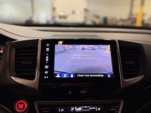 Used 2019 Honda Ridgeline Black Edition image 36