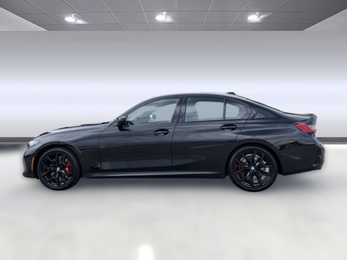 Used 2026 BMW 330i Sedan w/ M Sport Package RWD image 2