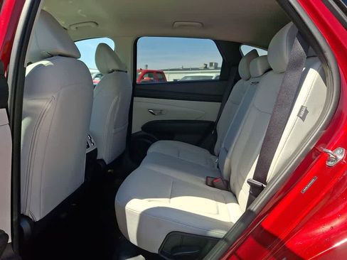 Used 2025 Hyundai Tucson SEL image 9