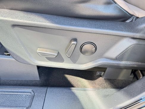 Used 2022 Ford Bronco Wildtrak AWD/4WD image 9