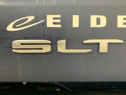 Used 2022 GMC Sierra 1500 SLT w/ SLT Convenience Package image 33