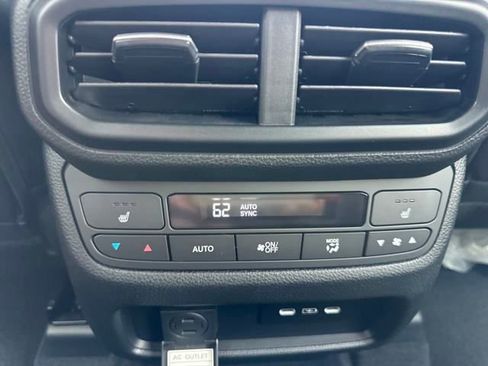 New 2025 Honda Pilot Black Edition image 18