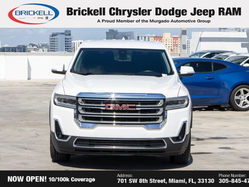 Used 2023 GMC Acadia SLE image 2