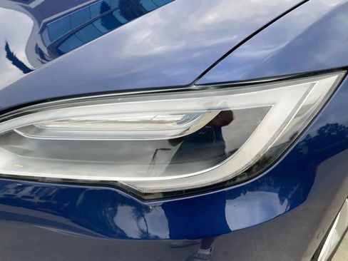 Used 2018 Tesla Model S 75D image 37