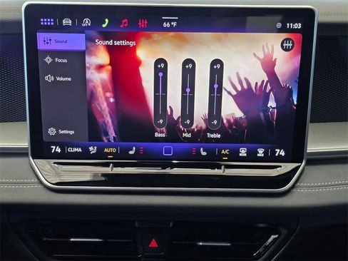 New 2026 Volkswagen Tiguan SE R-Line image 12