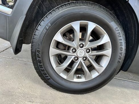 Used 2020 Hyundai Santa Fe SEL AWD/4WD image 14