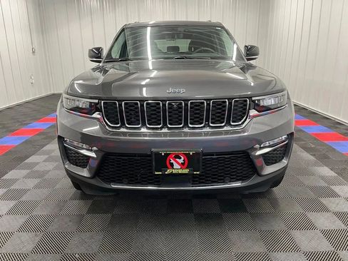 Used 2022 Jeep Grand Cherokee Limited 4xe w/ Luxury Tech Group II AWD/4WD image 10