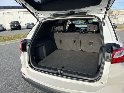 Certified 2020 Chevrolet Equinox LT image 24