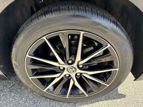 Used 2023 Toyota Camry SE image 31