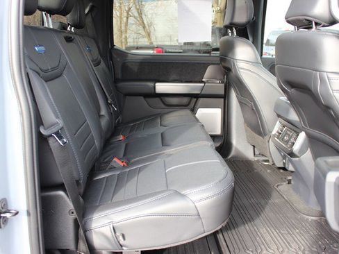 Used 2026 Ford F450 Platinum w/ FX4 Off-Road Package image 18