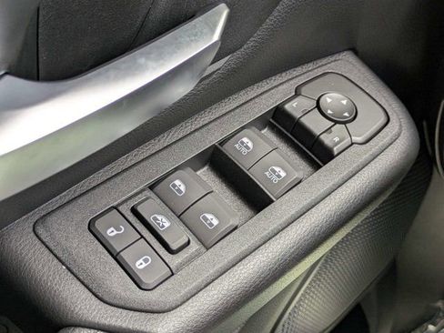 New 2026 RAM 1500 Express AWD/4WD image 22