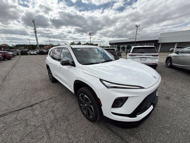 Used 2026 Buick Enclave Sport Touring FWD image 1