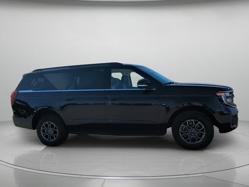 New 2026 Ford Expedition Max Active RWD image 37